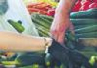 Targowiska coraz większą konkurencją dla hipermarketów