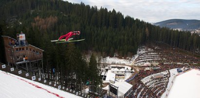 PŚ w Titisee–Neustadt: Komplet Polaków w konkursie. Nowy rekord skoczni