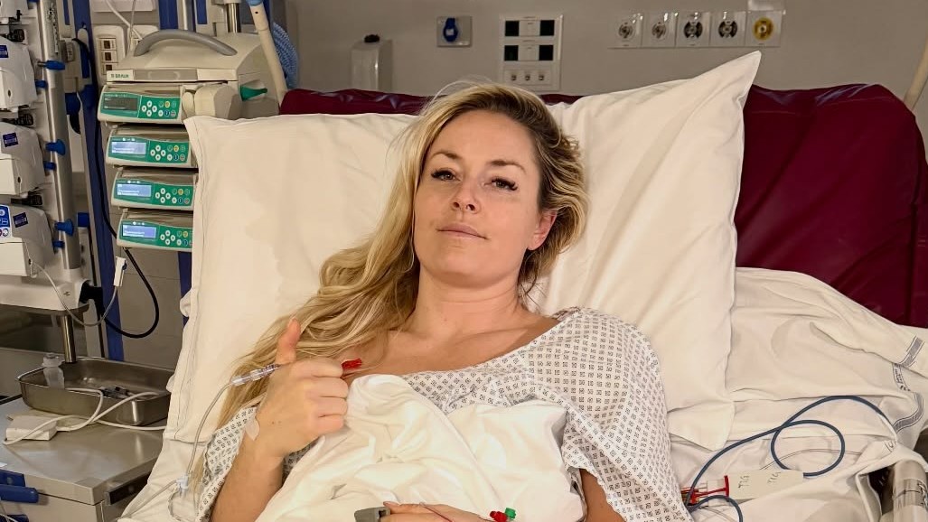 Americká lyžiarka Lindsey Vonnová pridala fotky z nemocnice.