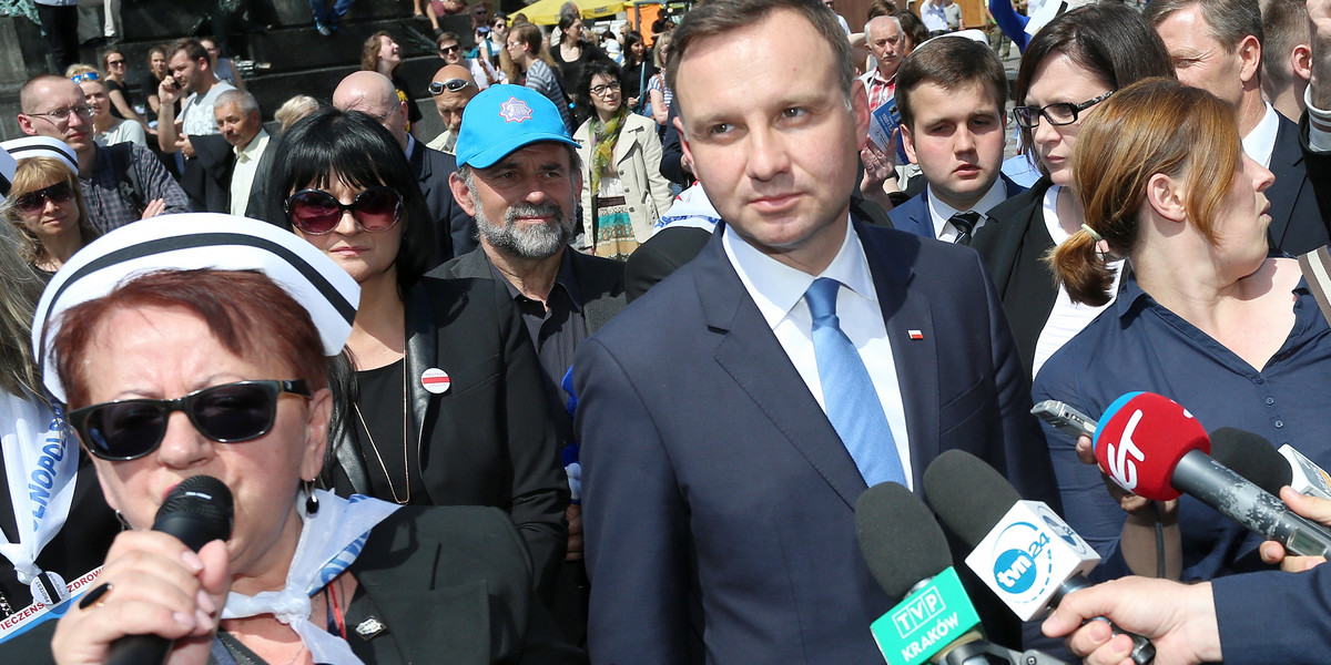 Duda odwiedził Wawel i spotkał się z pielęgniarkami