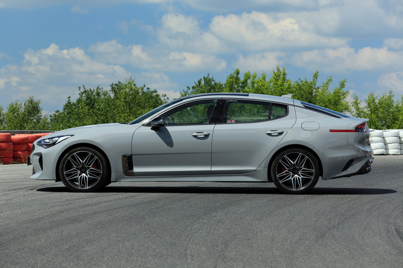 Kia Stinger GT 3.3 V6 T-GDI