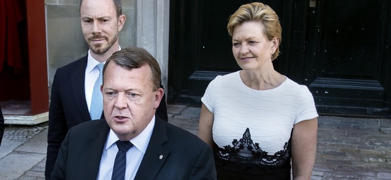 Piersi, a później długo, długo nic... Ryzykowna sukienka duńskiej pani minister. FOTO