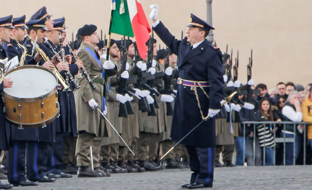 Włoski Sąd Najwyższy: Salut rzymski jako upamiętnienie to nie przestępstwo