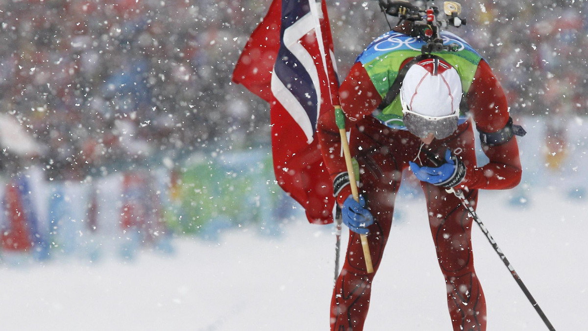 Norweska sztafeta biathlonistów, tak jak przed ośmioma laty w Salt Lake City, tak i na Zimowych Igrzyskach Olimpijskich Vancouver 2010 sięgnęła po złoty medal. W 2002 roku startowali w niej m.in. Halvard Hanevold i Ole Einar Bjoerndalen. W piątek obaj ci zawodnicy ponownie posmakowali złota.