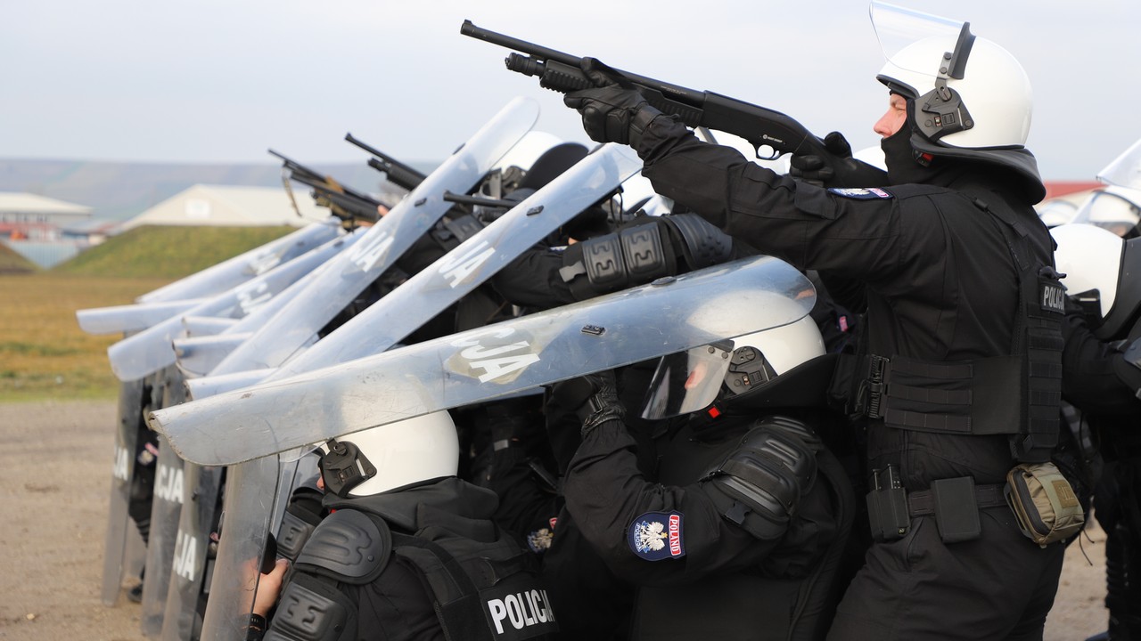 To największa misja międzynarodowa polskich policjantów. "Służba w pełnym napięciu"