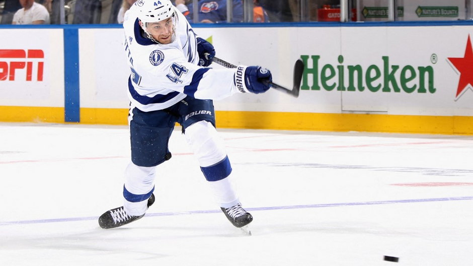 Jan Rutta z Tampa Bay Lightning na zdjęciu z 29 kwietnia 2022 r.