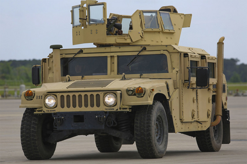 Wóz Humvee