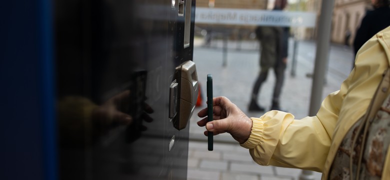 "Trzy miliony Polaków realnie zbiednieje". Od 1 stycznia obowiązują nowe stawki