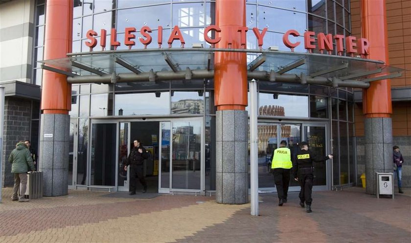 Strzały w polskim centrum handlowym!