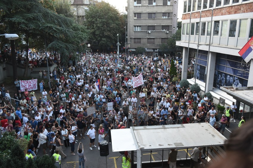 Masovnost protesta zavisiće i od organizatora, ali i od vlasti