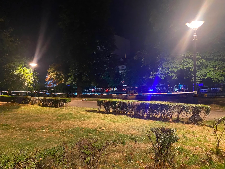 Mesto gde je devojka izbodena kod Vukovog spomenika