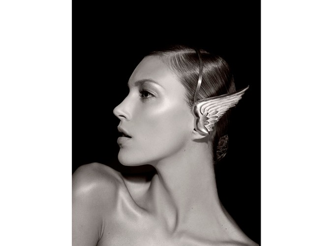 HERMES - Anja Rubik - to zdjęcie dziennik.pl zdobył na wyłączność