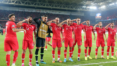 UEFA zajmie się kontrowersyjnym zachowaniem tureckich piłkarzy