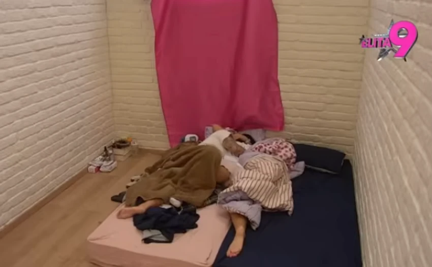 Aneli Ahmić UNIŠTILA Luku nakon što se smuvao sa Anitom, pa otkrila šta oseća prema Asminu: "Poželim da ga zagrlim", spomenula i njihovu ćerku