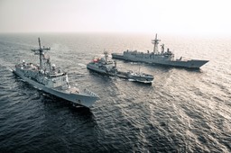 sejm przyjął ustawę „bezpieczny bałtyk”. marynarka i sg z większymi up