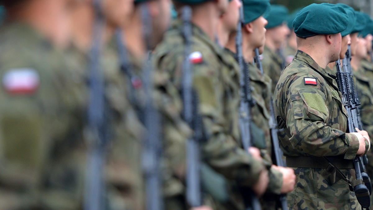 Dziś po południu 126 żołnierzy 3. Podkarpackiej Brygady Wojsk Obrony Terytorialnej im. płk Łukasza Cieplińskiego złożyło uroczystą przysięgę na sztandar na Rynku w Przemyślu.