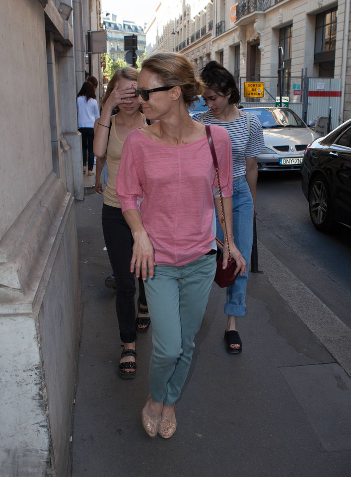 Vanessa Paradis i Lily-Rose Depp w Paryżu. Wyglądają jak siostry