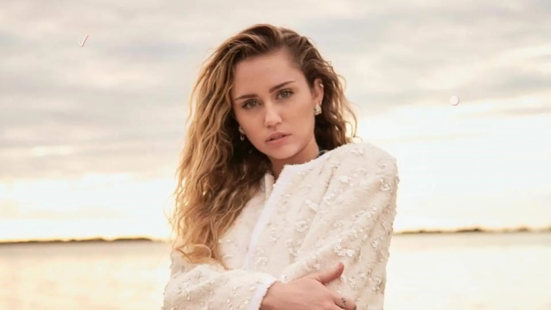 "Ludzie zakochują się w sobie, a nie w swojej płci" - Miley Cyrus o związkach