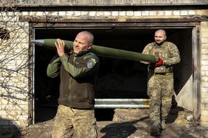 Ukraińscy żołnierze niedaleko Doniecka