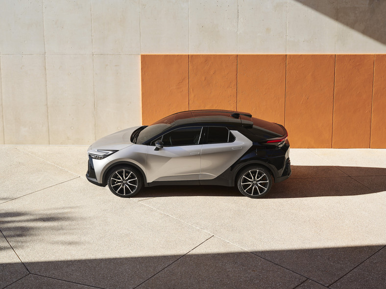 Toyota C-HR 2023