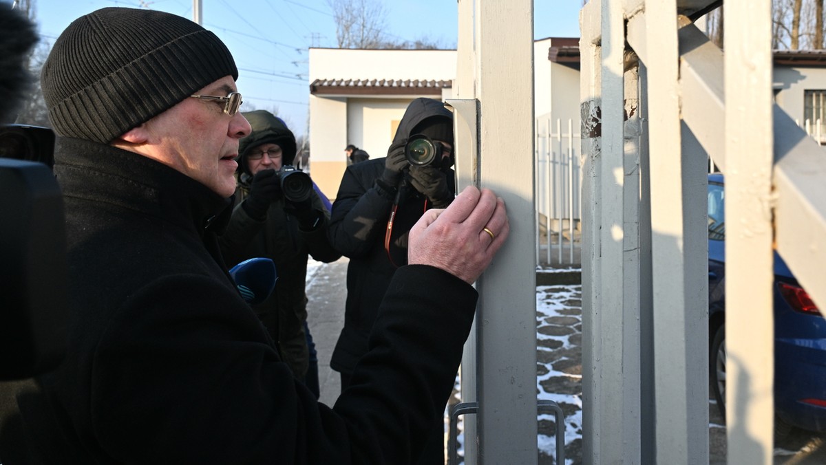 Poseł PiS był w areszcie Wąsika i Kamińskiego. "Nie dopuszczono mnie do nich"