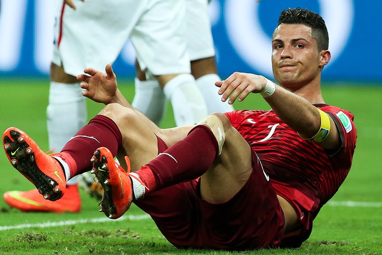 Ronaldo jak Lewandowski. W kadrze zawodzi. Portugalczycy siedzą na walizkach