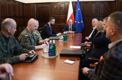 Incydent na polskim niebie. Premier Tusk zwołał specjalne spotkanie