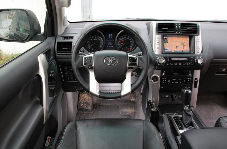 Toyota Land Cruiser: w ciężki teren jedź bezpiecznie