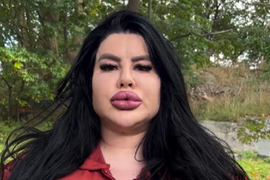 Ova Srpkinja je žena koja ima NAJVEĆU ZADNJICU NA PLANETI, kaže da njom LOMI SVE PRED SOBOM: Jede 6.000 kalorija na dan i KUKA jer se muškarci plaše njene atraktivnosti