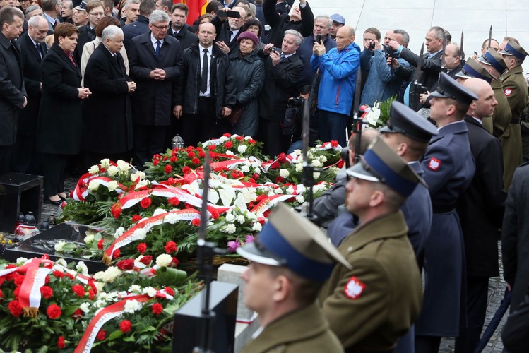 Uroczystości na cmentarzu powązkowskim