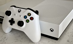 Mniejszy, tańszy i słabszy Xbox potwierdzony. Microsoft podał polskie ceny konsoli
