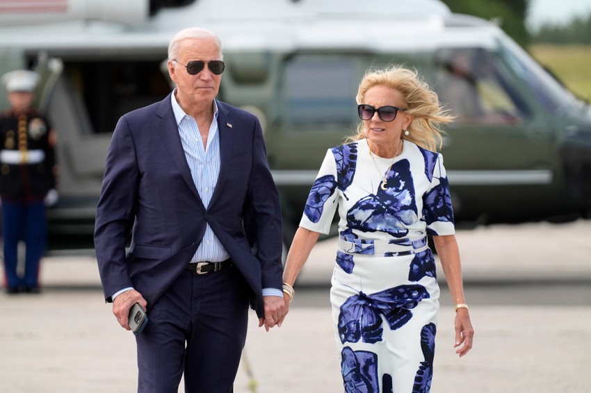 Džo i Džil Bajden na aerodromu Ist Hempton 29. juna
