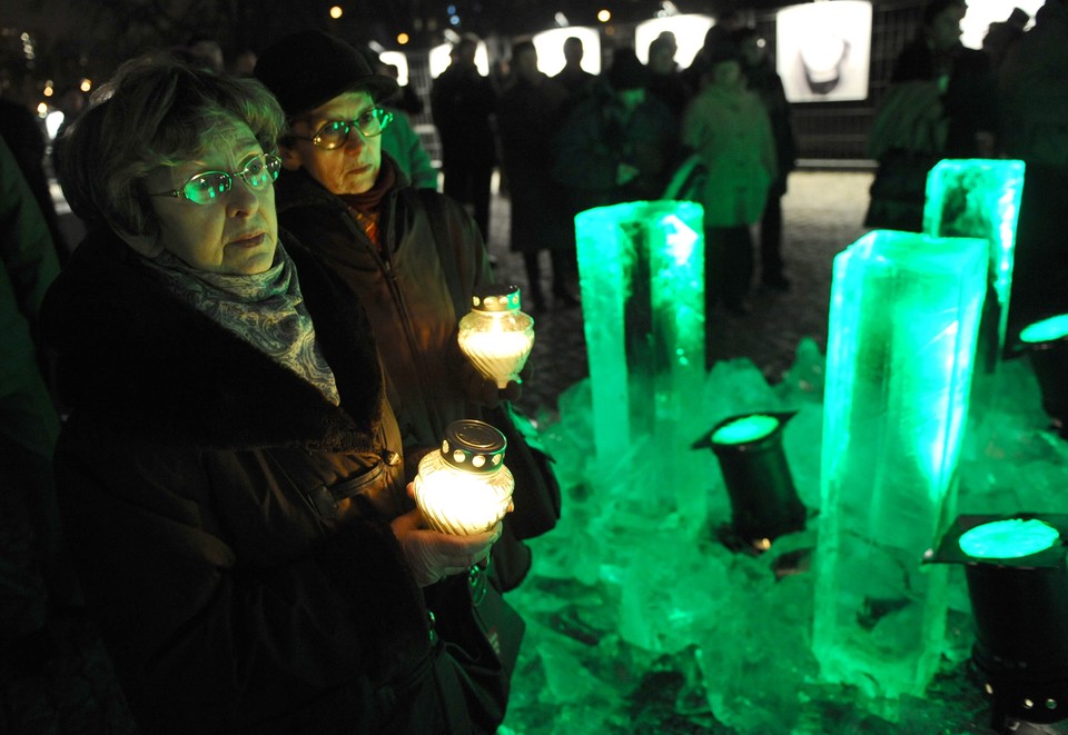 WARSZAWA DZIEŃ PAMIĘCI O HOLOKAUŚCIE