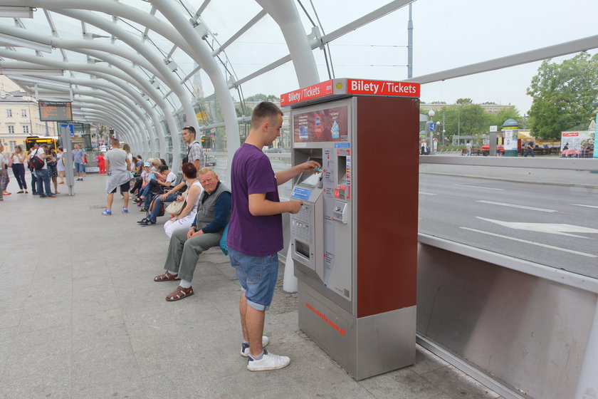 Miasto straciło miliony na nielegalnych biletach