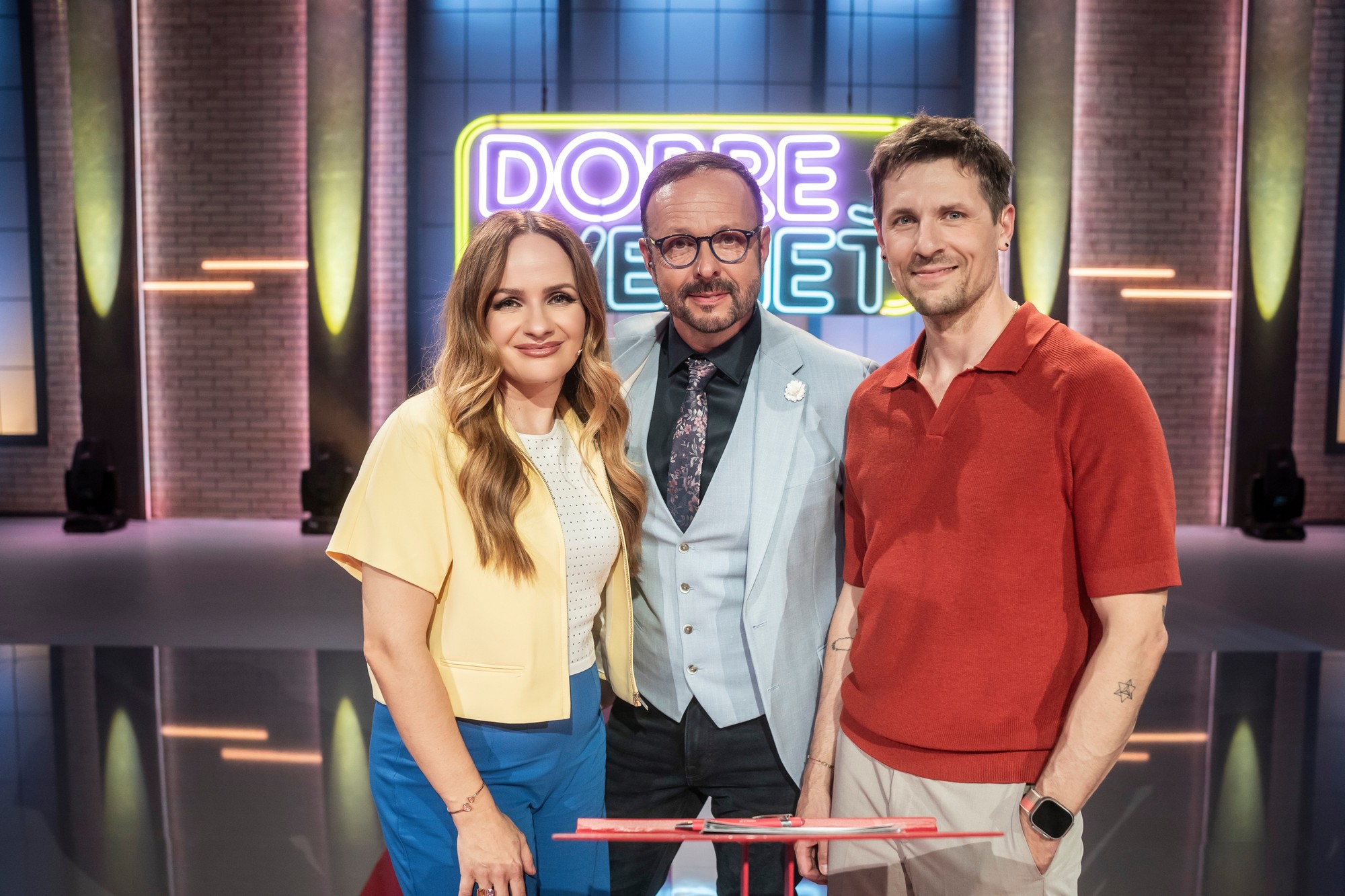 Šou Dobre vedieť na TV JOJ - Zuzka Kubovčík Šebová, Rasťo Sokol a Juraj Loj.
