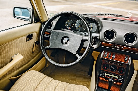 Mercedes 280E