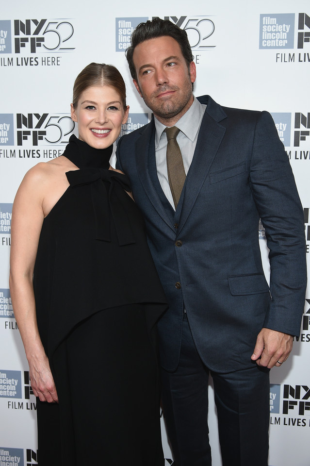 Rosamund Pike i Ben Affleck