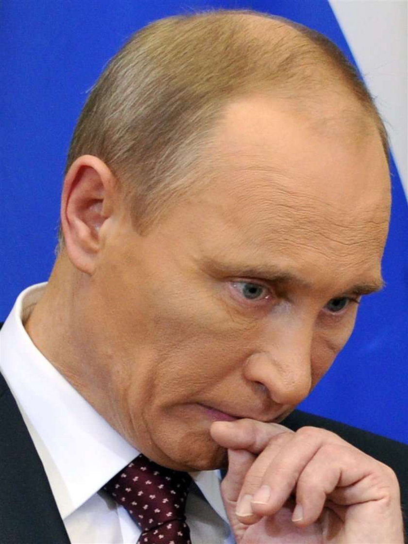 Co się stało z twarzą Putina? Zdjęcia