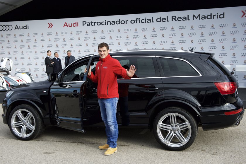 Piłkarze Realu Madryt dostali od sponsora wypasione fury marki Audi!