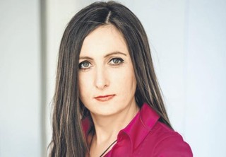 Dorota Karczewska - prawniczka z pokerową twarzą