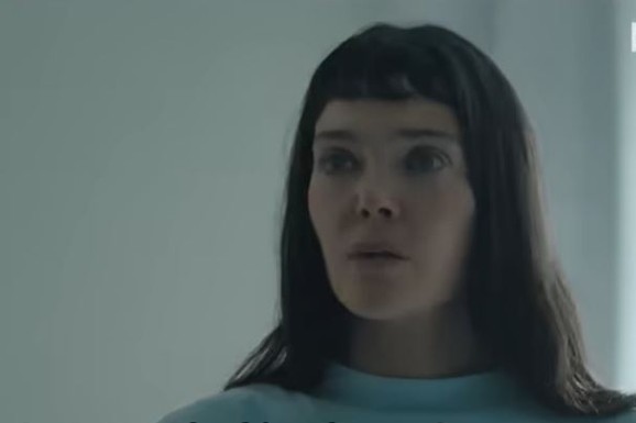 Pronađena žena sa tragovima mučenja, AMNEZIJOM i BORILAČKIM veštinama: Novi španski triler na Netfliksu preporuka za vikend