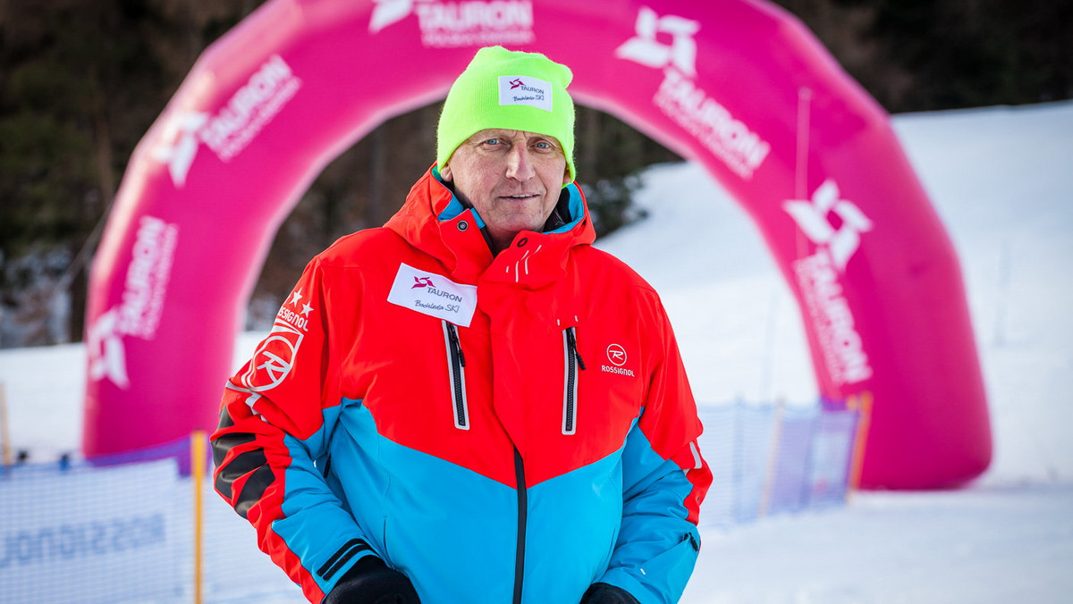 Tauron Bachleda Ski - tak nazywa się projekt, który ma pomóc w postawieniu na nogi polskiego narciarstwa alpejskiego. W tym roku TBS obchodzi pięciolecie istnienia i z tej okazji organizatorzy przeprowadzili w Warszawie konferencję prasową. Podsumowanie dokonań TBS-u przekształciło się w momentami emocjonalną i gorzką ocenę sytuacji w polskim narciarstwie.