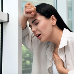 Amikor percek alatt életveszélybe kerülhet: az anafilaxia tünetei, amelyekre figyelnie kell