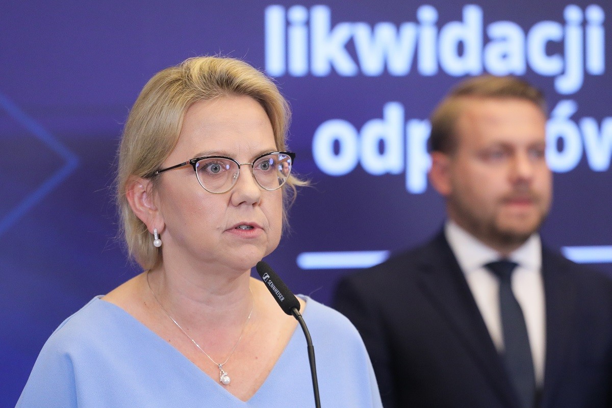Minister klimatu i środowiska Anna Moskwa podczas konferencji prasowej w siedzibie Ministerstwa Klimatu i Środowiska w Warszawie