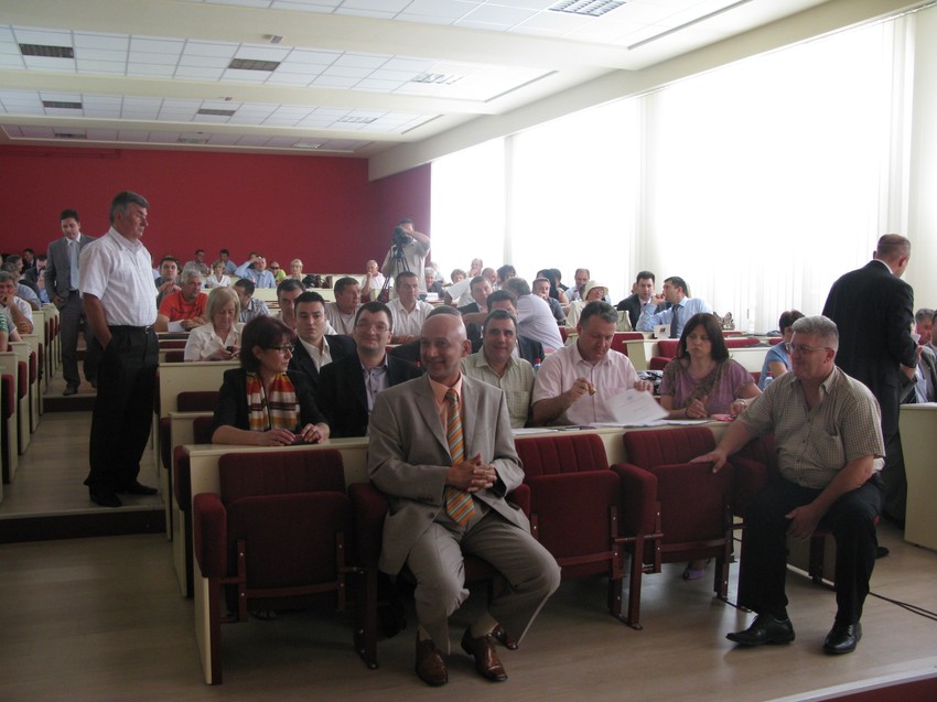 Za dva dana zasedanja promenili tri sale: Odbornici Skupštine Šapca