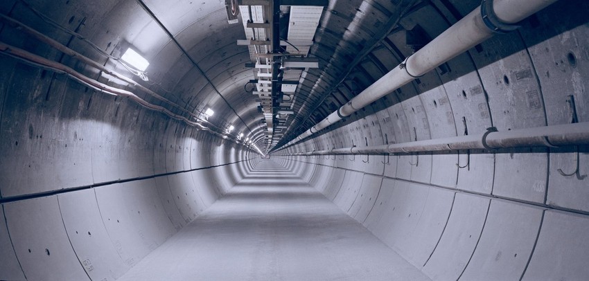 Lanamš u izgradnji 1992. godine