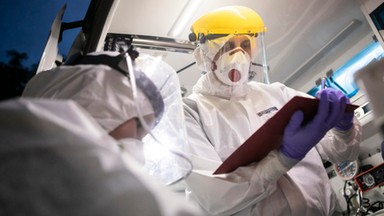 Rząd przygotowuje się do potencjalnego powrotu epidemii "w większej skali". Rozważa się wprowadzenie kwarantanny dla wracających do Polski