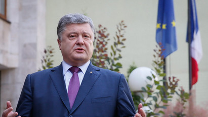Porosenko: kizárólag Ukrajna államfője választható törvényesen a Krímben