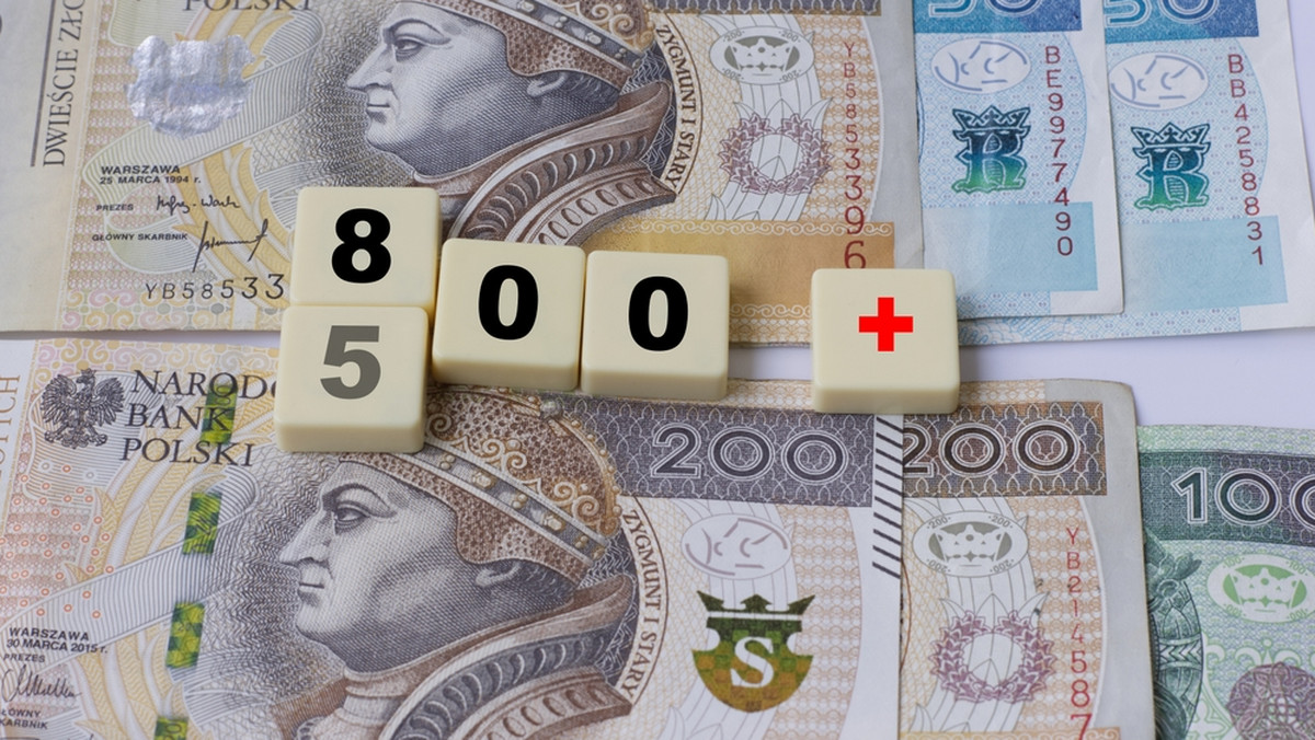 800 plus na dziecko. Kiedy będzie wyższe świadczenie? Jest poprawka do ustawy