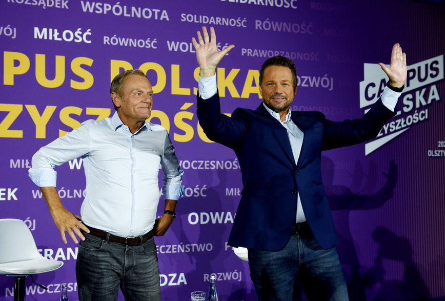 Donald Tusk i Rafał Trzasowski na Campus Polska Przyszłości (31.08.2022)